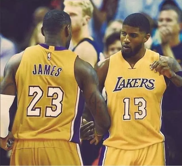 博主：此前长期养伤的国安外援斯帕伊奇正式归队